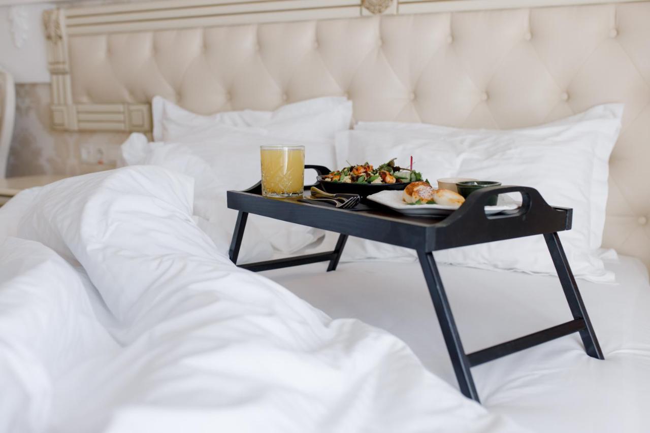 Chevalier Hotel & Spa บูโคเวล ภายนอก รูปภาพ